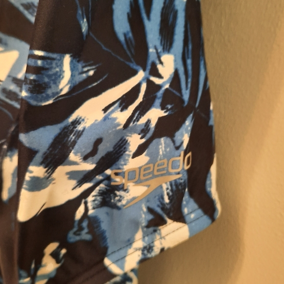 Speedo Blue White and Navy Palm Leaf Print Swimsuit One Piece - Picture 14 of 16